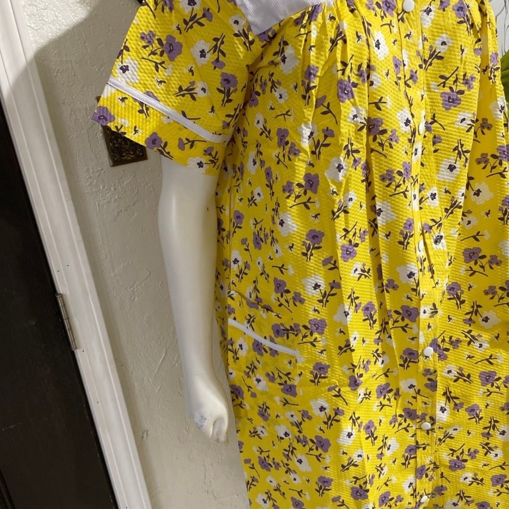 Vintage Anthony Richards Housecoat - image 6